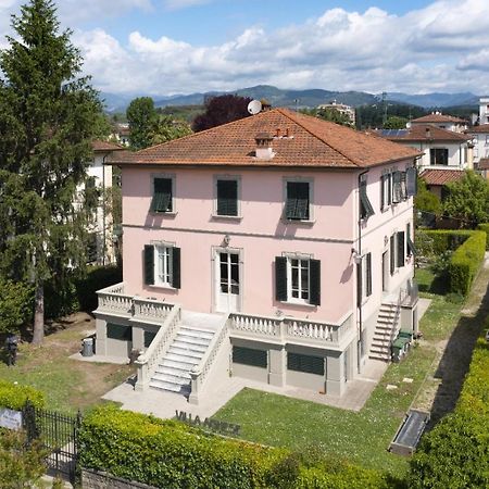 لوكا Villa Agnese B&B المظهر الخارجي الصورة